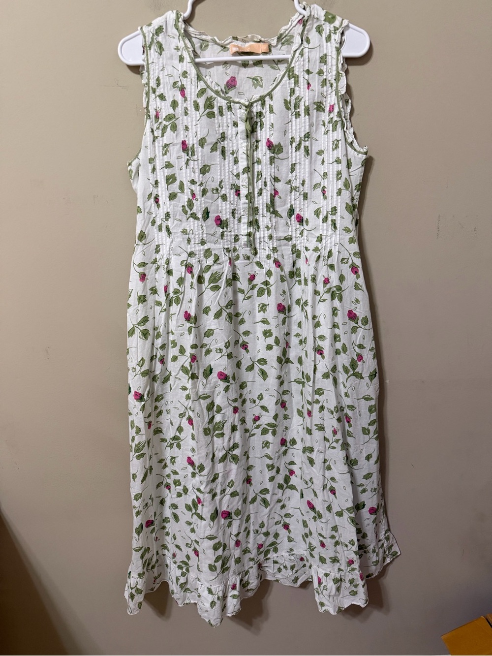 La Cera medium smocked tie front White Floral Nightgown dress Pink Rose Print
